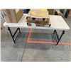 Image 2 : Group of 2 folding tables