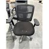 Image 2 : Group of 4 assorted chairs - includes 3 office chairs & 1 folding chair
