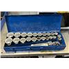 Image 1 : Powerfist 26 Pc 3/4" Socket wrench & sockets
