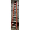 Image 1 : 12' Fiberglass step ladder (Featherlight)