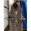 Image 2 : Industrial LP-821 extension ladder