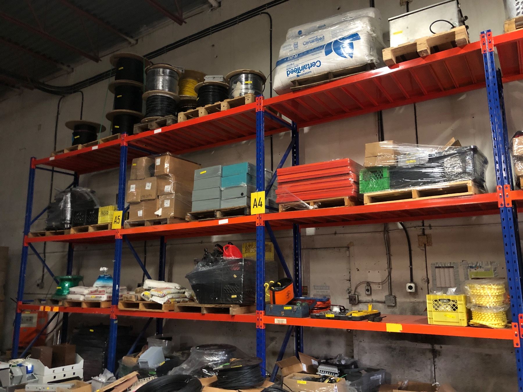 Blue & Orange Pallet Racking - 7 uprights (approx. 159in tall x 39 1 ...