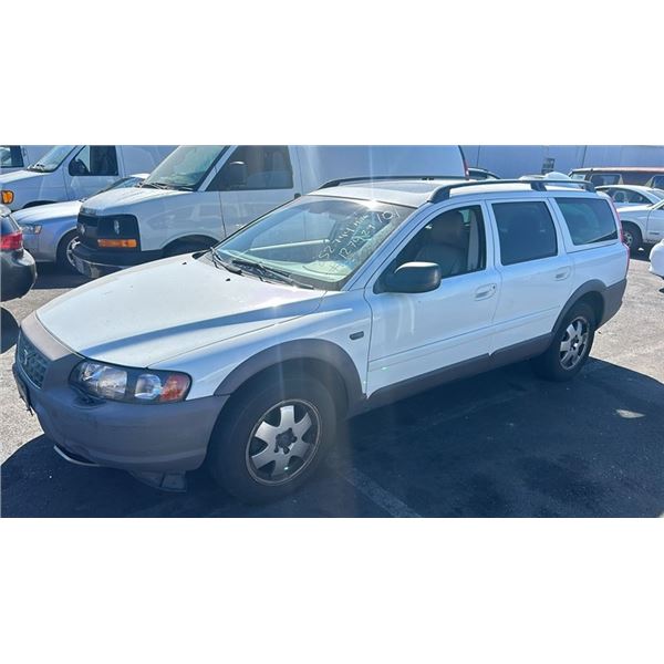 2004 Volvo XC70
