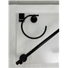 Image 2 : Black bathroom Hardware