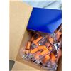 Image 2 : Uline shoe cover and ear plugs