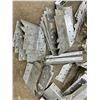 Image 2 : Metal hardware