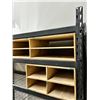 Image 2 : Metal storage shelf