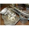 Image 4 : Lot of old kitchen utensils: sifter, cookie cutters, decorating tools and strainer (2)