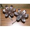 Image 2 : CHOICE on 3 pairs of metal pieces: flowers (8888)