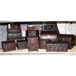 CHOICE on 3 sets of textured wood boxes, jewelry boxes and containers (8888)