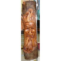 CHOICE on 3 carved faces from large logs (4)