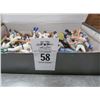 Image 2 : Baseball Collector Figurines Box
