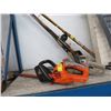 Image 1 : Electric Hedge Trimmers - 2
