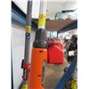 Image 1 : B & D Electric Trimmer