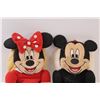 Image 2 : Mickey & Minnie Oven Mitts Set