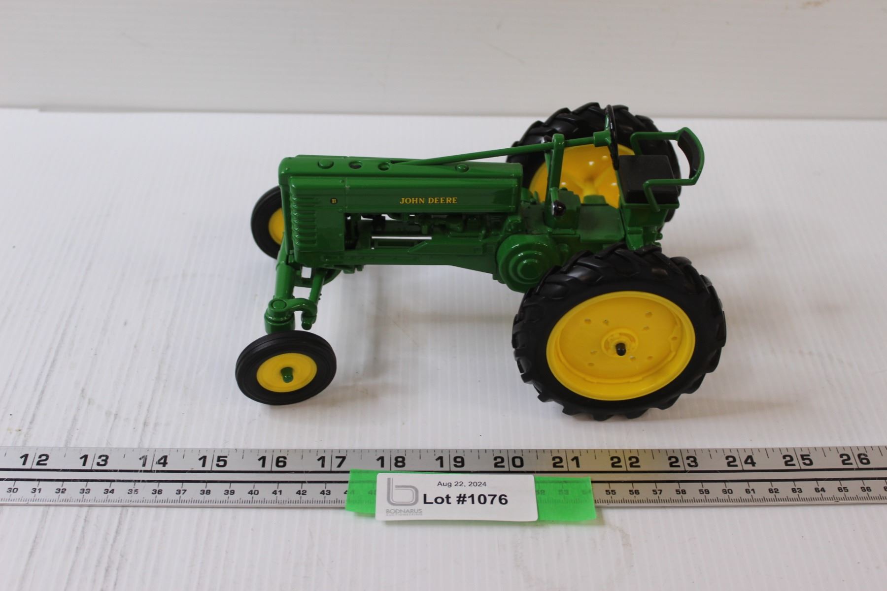 Coloriage Tracteur John Deere - télécharger et imprimer gratuit sur Coloriage Tracteur John Deere - télécharger et imprimer gratuit sur