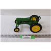 Image 1 : John Deere Model B 1:16 Scale - Missing Muffler