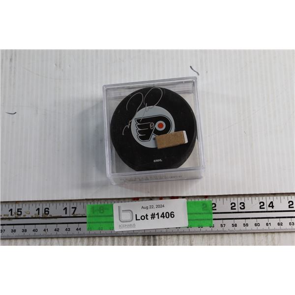 Mark Recchi Hockey Signed Puck with Certificate of Authentication