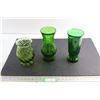 Image 1 : (3) Green Glass Vases