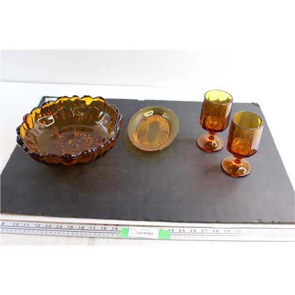 (4) Amber Glass Items - Bowl 11'', Serving Plate and (2) Glasses
