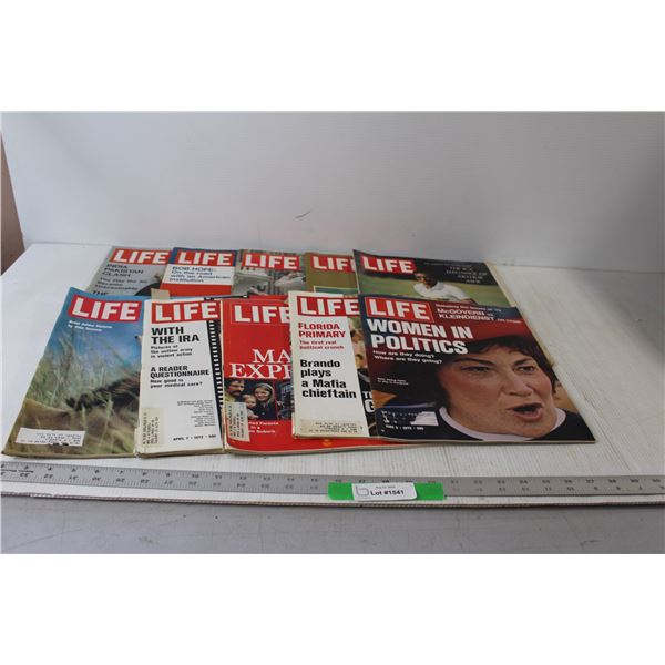 (10) Assorted Life Magazines: Women In Politics, African Antelope, India Pakistan Clash