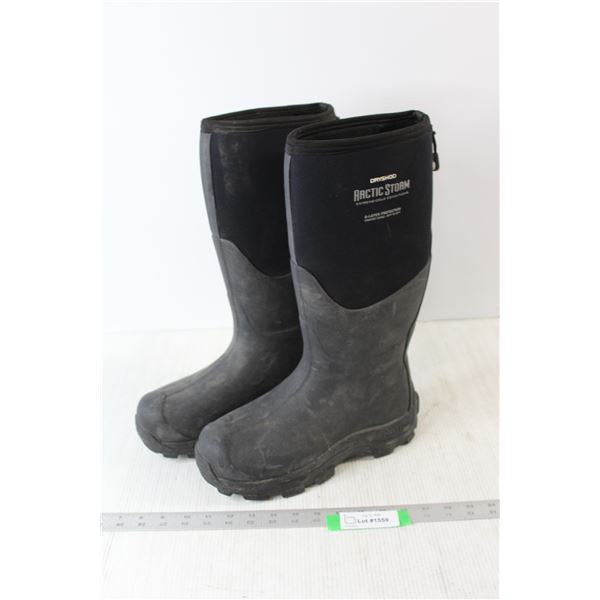 Pair of Dryshod Arctic Storm 6-Layer Protection Waterproof Coldproof Boots Men's 9/9.5