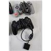 Image 4 : (6) Assorted PlayStation 2 Controllers