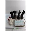 Image 1 : (3) Kids Boots Pairs - Size 4 and Bag