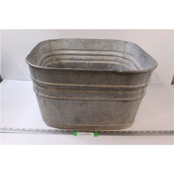 Galvanized Metal Tub No 42 - 20.5" x 11"