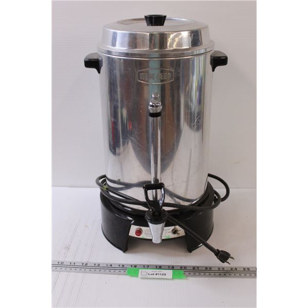 West Bend Coffee Percolator/Maker - Powers On