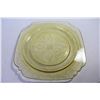 Image 3 : (4) Yellow Depression Glass Plates