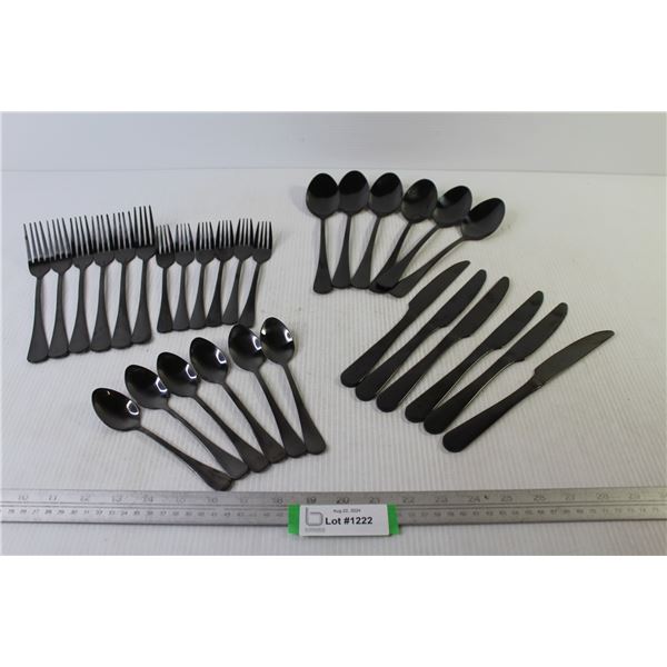Metal Blackened Cutlery (6 place setting)