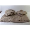 Image 2 : Queen Size Comforter Set w/Fitted Sheet & Flat (2) Pillow Cases