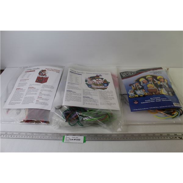 (3) Plastic Canvas Seasonal Wall Decor Crafts