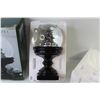 Image 2 : Snow Water Globe in Box