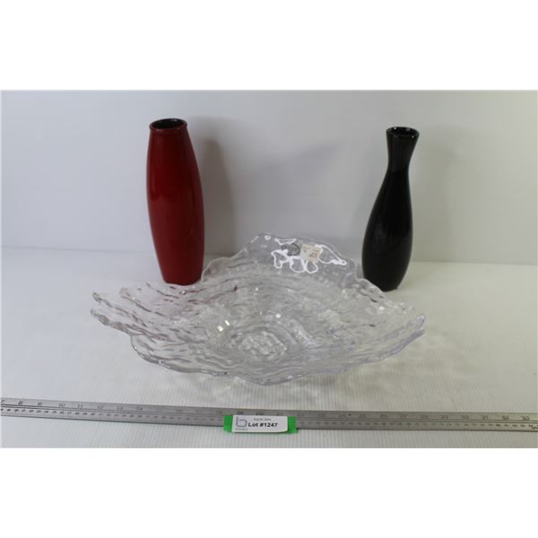 Abbott Art Glass Dish/Bowl - (2) Ceramic Vases