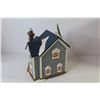 Image 4 : Avon Ceramic Christmas Village Home in Box