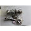 Image 2 : (2) Yale Doorknob Sets - New