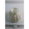 Image 1 : 9 3/4 Milk Glass Lamp Shade