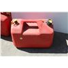 Image 3 : ** (2) Gasoline Cans 10 and 20 Liters