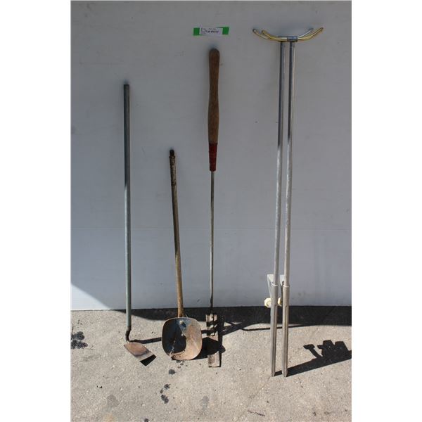 ** (4) Assorted Garden Tools