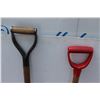 Image 4 : ** (3) Shovels and Brush