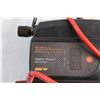 Image 3 : MotoMaster Eliminator 800W Digital Power Inverter