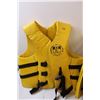 Image 4 : *Body Glove Youth Life Jacket (Weight 27-41KGS) (2) Water Skiing Life Jackets (Size 33" Chest)