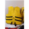 Image 6 : *Body Glove Youth Life Jacket (Weight 27-41KGS) (2) Water Skiing Life Jackets (Size 33" Chest)