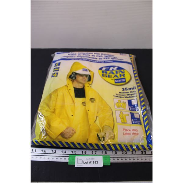 North Safety Fire Retardant PVC Raingear - Size Small - Appears NIB