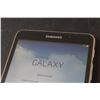 Image 2 : Samsung Galaxy Tab 4 - Powers On