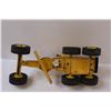 Image 6 : Tonka Road Grader Metal Toy