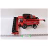 Image 1 : Case IH 8010 Combine - 1:32 Scale Model