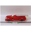 Image 1 : Fire Engine Plastic Toy Model